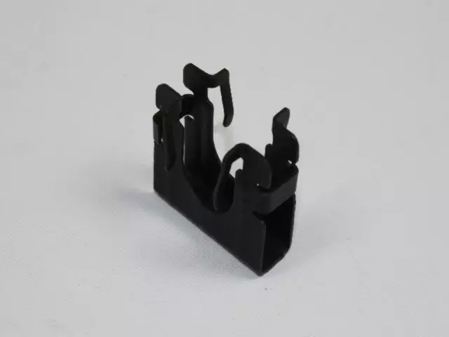 A/c Quick Disconnect Clip - Mopar (4596152)