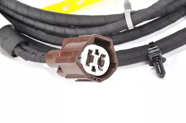 84007104 - Electrical: Negative Cable for Chevrolet: Colorado | GMC: Canyon Image