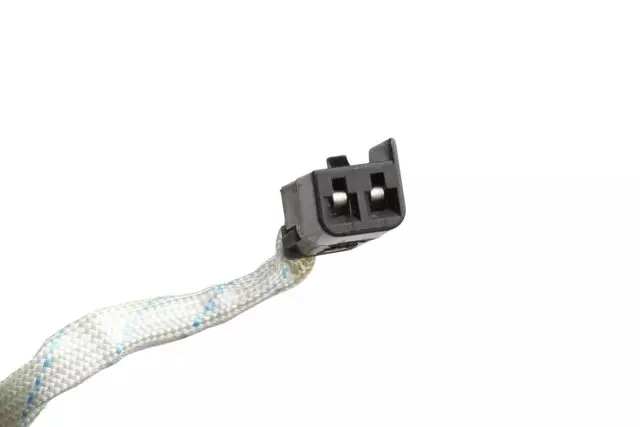 Jet Black Passenger Side Sunshade - GM (23107376)
