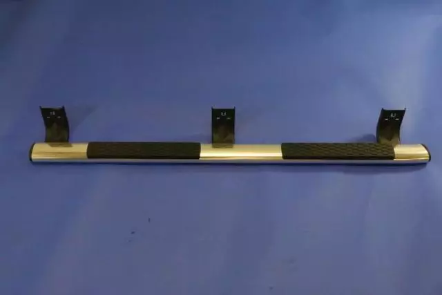 Right Side Step - Mopar (68078902AD)