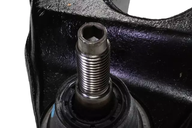 Lower Control Arm - GM (20832024)