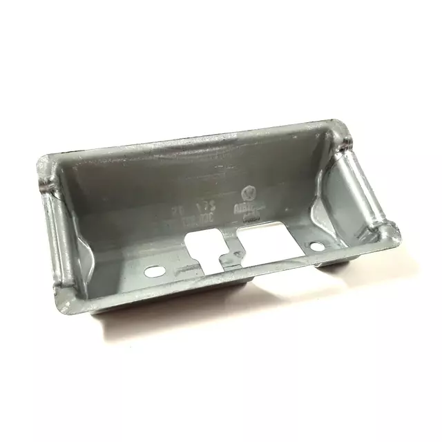 3C9827229C - Body: Handle Cover for Volkswagen: Jetta, Passat, Touareg Image