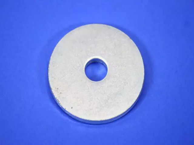 5039022AA - Rear Suspension: Shock Absorber Retainer for Chrysler: 300 | Dodge: Challenger, Charger, Magnum Image