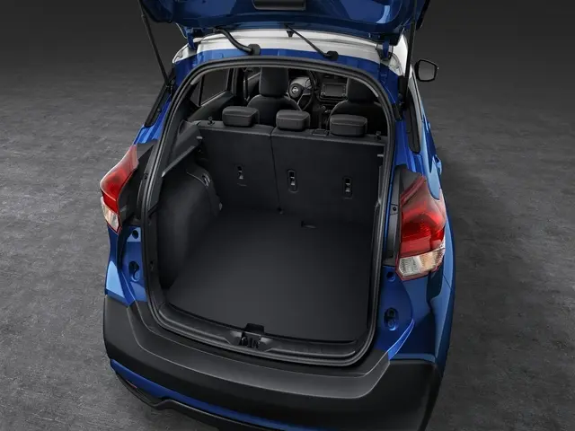 T99C55RL0A - Cargo Management: Cargo Level Load Floor for Nissan: Kicks, Kicks Play Image