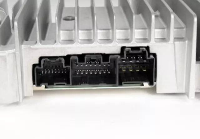 Radio Speaker Amplifier - GM (20808897)