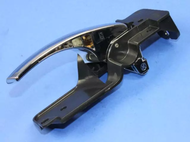Door Interior Handle, Right - Mopar (68066552AB)