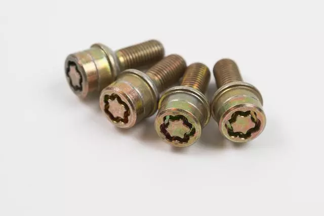 Wheel Lock Kit - Volkswagen (535-698-137-A)