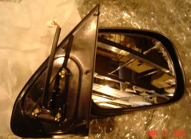 8791004170 - Body: Mirror Assembly for Toyota: Tacoma Image