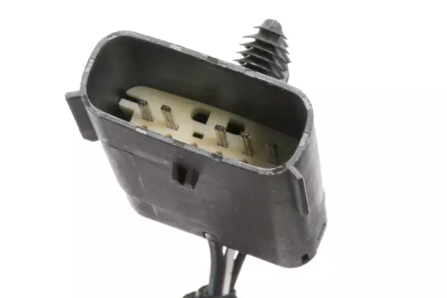 23347863 - : Front Bumper Shutter for Chevrolet: Colorado | GMC: Canyon Image