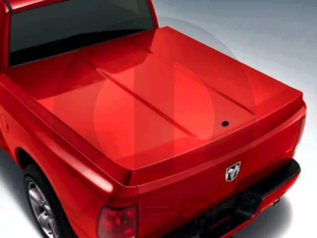 Cover Kit - Mopar (82212215)