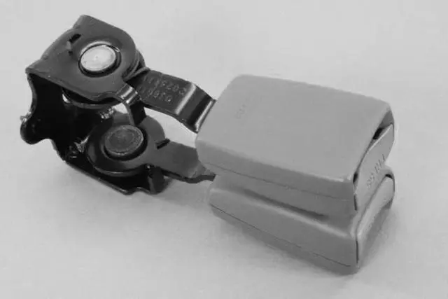 Arrière, Intérieure Ceinture De Securite - Mopar (5HQ081D1AD)