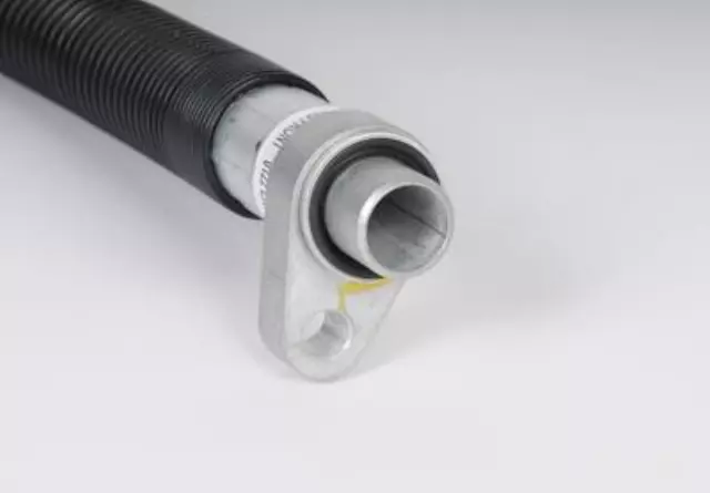 Engine Oil Tank Inlet Hose - GM (15210122)