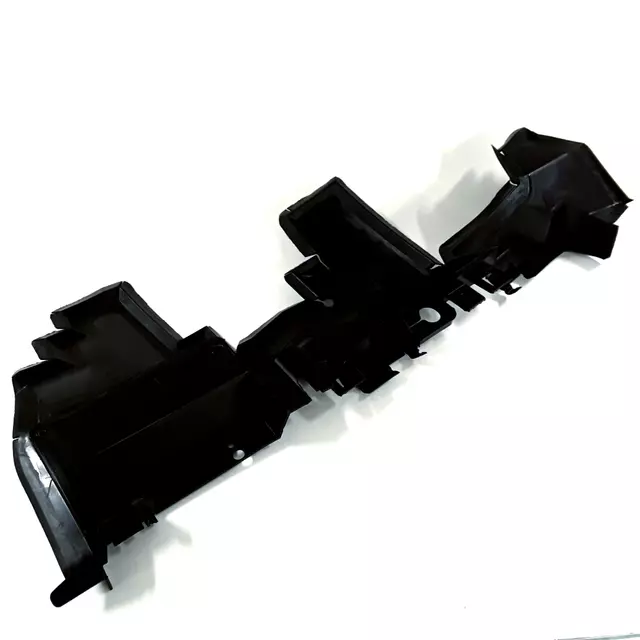 8R0121283G - Body: Air Baffle for Audi: Q5 Image