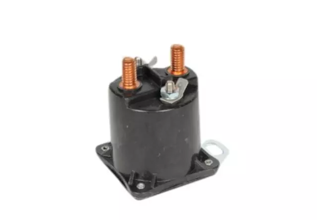 15555675 - Electrical: Battery Relay for Chevrolet: Suburban C1500, Suburban C2500, Suburban K1500, Suburban K2500 | GMC: Suburban C1500, Suburban C2500, Suburban K1500, Suburban K2500 Image