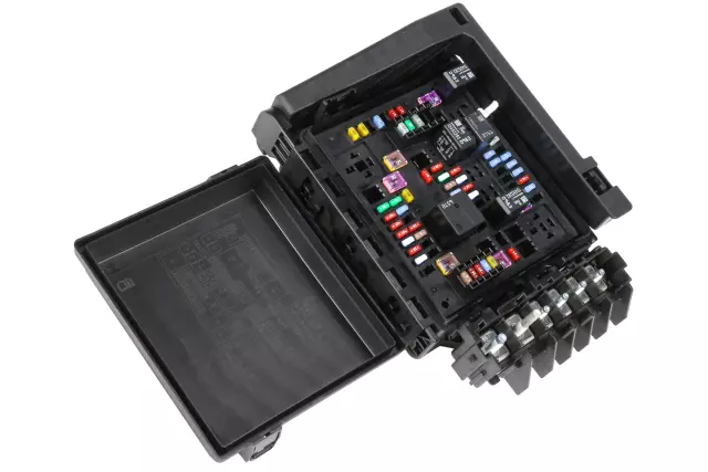 Engine Wiring Harness Junction Block - GM (84044721)