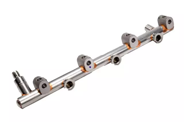 12623366 - Fuel System: Passenger Side Fuel Injection Fuel Rail for Buick: Enclave, LaCrosse | Cadillac: STS | Chevrolet: Camaro, Traverse | GMC: Acadia, Acadia Limited | Saturn: Outlook Image
