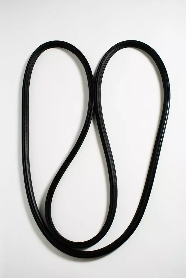 Hatch Seal - Toyota (67881-0T010)