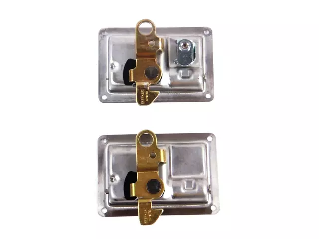 Latch - Mopar (68051207AA)