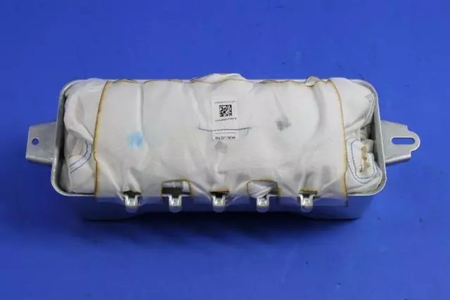 5108093AF - : Passenger Air Bag for Jeep: Grand Cherokee Image