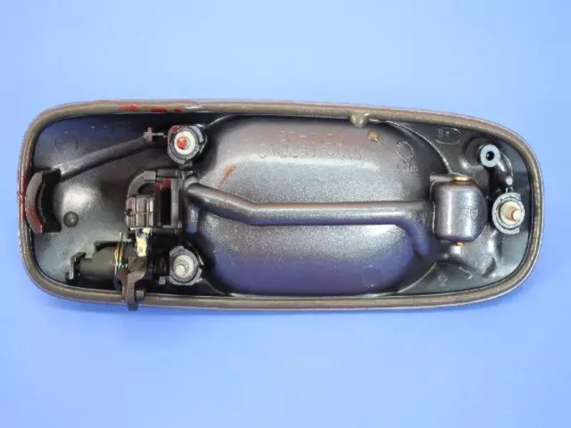 Extérieure De Porte Avant Poignee, Côté Droit - Mopar (0WZ28EVJAA)