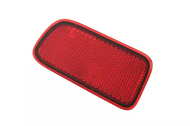 15000427 - Electrical: Reflector for Chevrolet: Trailblazer, Trailblazer EXT Image