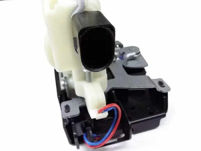 Front Trim - Volkswagen (5N0-839-902-A-03C)