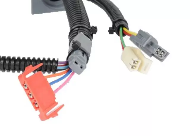 24241218 - Transmission: Automatic Transmission Wiring Harness for Chevrolet: Avalanche 2500, C1500, C2500, C3500, Express 2500, Express 3500, G30, K1500 Pickup, K2500 Pickup, K3500 Pickup, P30, Silverado 1500 HD, Silverado 2500, Silverado 2500 HD, Silverado 3500, Suburban 2500, Suburban C1500, Suburban C2500, Suburban K1500, Suburban K2500, Tahoe | GMC: C1500 Pickup, C2500 Pickup, C3500 Pickup, G3500, K1500 Pickup, K2500 Pickup, K3500 Pickup, P3500, Savana 2500, Savana 3500, Sierra 1500 HD, Sierra 2500, Sierra 2500 HD, Sierra 3500, Suburban C1500, Suburban C2500, Suburban K1500, Suburban K2500, Yukon, Yukon XL 2500 Image