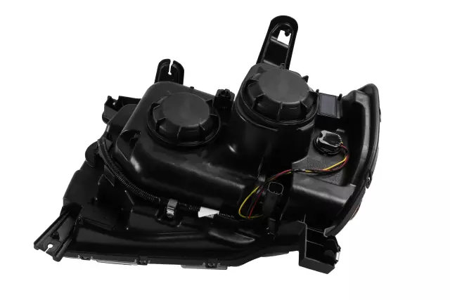 Passenger Side Headlamp - GM (84707373)