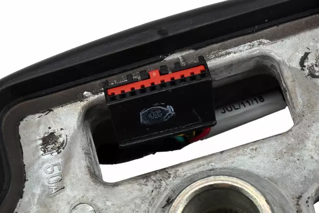 Black Steering Wheel - GM (84483794)