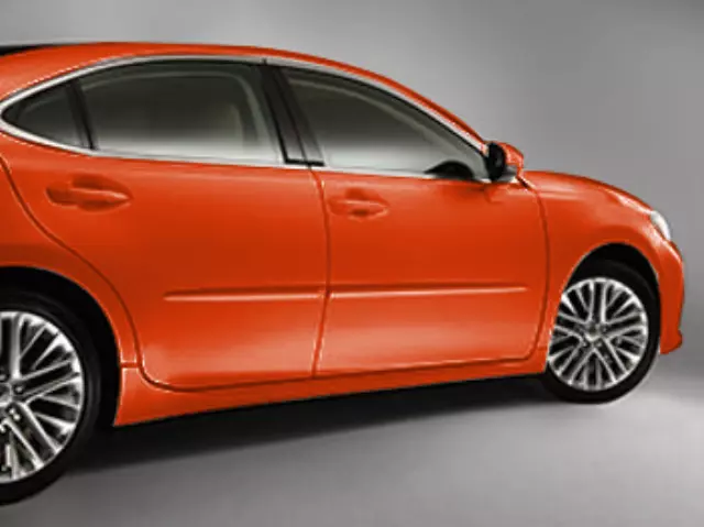 PT29A0014034 - Exterior: Molding, Body Side, Molten Pearl for Lexus: GS F, GS350, GS450h Image