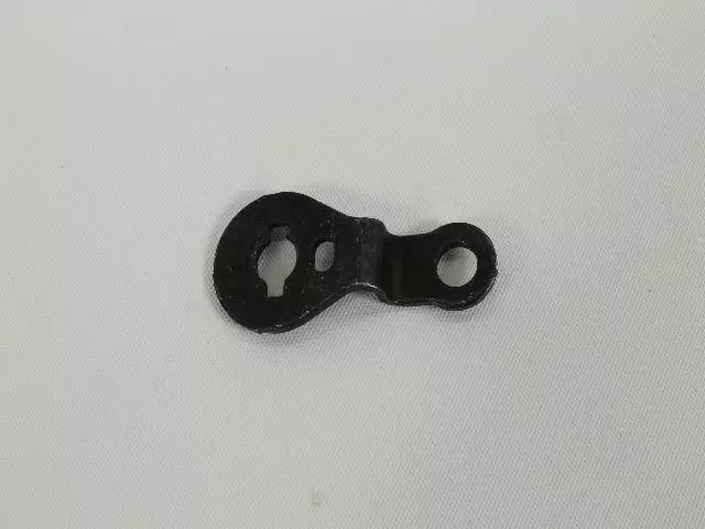 55136554AA - : Door Lock Cylinder Lever for Chrysler: Aspen | Dodge: Dakota, Durango, Ram 1500, Ram 2500, Ram 3500 | Jeep: Commander, Grand Cherokee, Liberty | Ram: 1500, 1500 Classic, 2500, 3500, Dakota Image