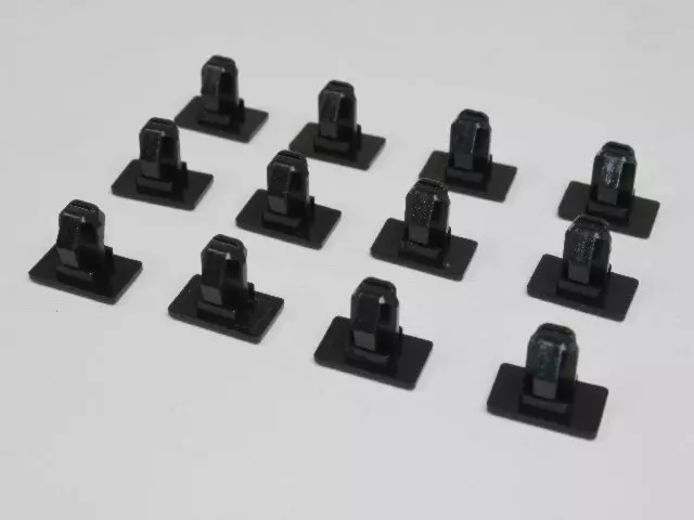 Cladding Clip - Mopar (1BA41DB1AA)