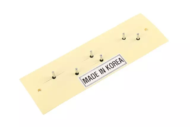 22830717 - Body: Nameplate for Chevrolet: Camaro Image