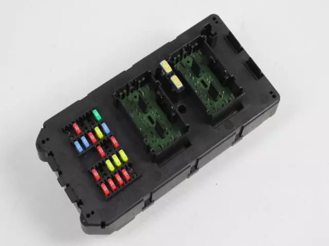 Relay Junction Block - Mopar (68039117AA)