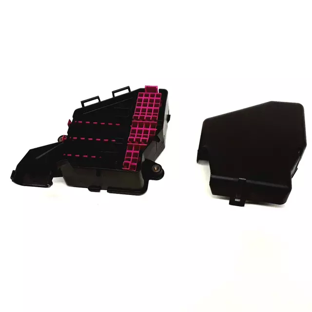 8D1941824 - Electrical: Fuse Box for Volkswagen: Beetle, Golf, Jetta, Passat Image