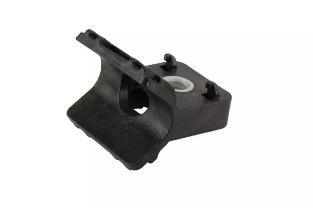 2011-2019 GM - Radiator Upper Bracket - GM (13250318)