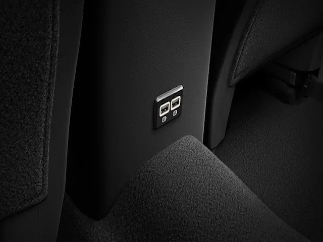 T99Q76MA0A - Interior: Rear USB Charging Ports for Nissan: Rogue, Sentra Image