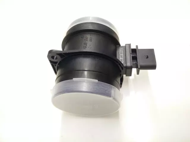3G906461C - : 2009-2015 Volkswagen - Mass Air Flow Sensor for Volkswagen: Beetle, Golf, Jetta, Passat Image
