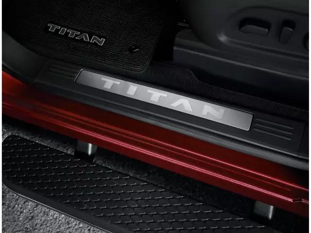 999G6W3100 - : Door Sill Kick Plates, Aluminum, Front for Nissan Image