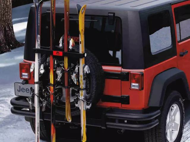 THSC9033 - Mopar Accessories - Component Parts: Ski Carrier Kit for Mopar Image