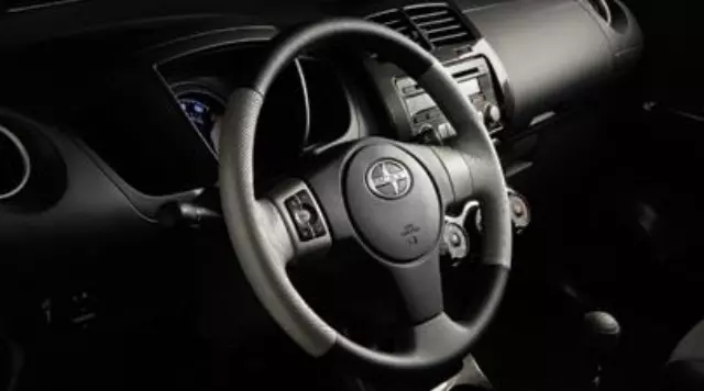 Steering Wheel - Toyota (08460-21810)