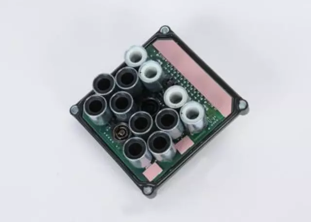 20988670 - : Electronic Brake and Traction Control Module for Chevrolet: Express 2500, Express 3500 | GMC: Savana 2500, Savana 3500 Image