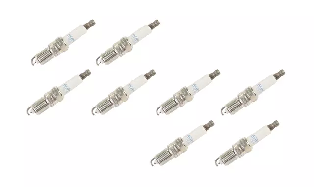 41100 - Electrical: ACDelcoâ„¢ Spark Plug for GM Image