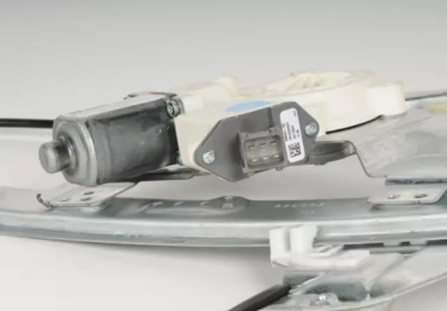 Rear Driver Side Power Window Regulator and Motor Assembly - GM (25980843)