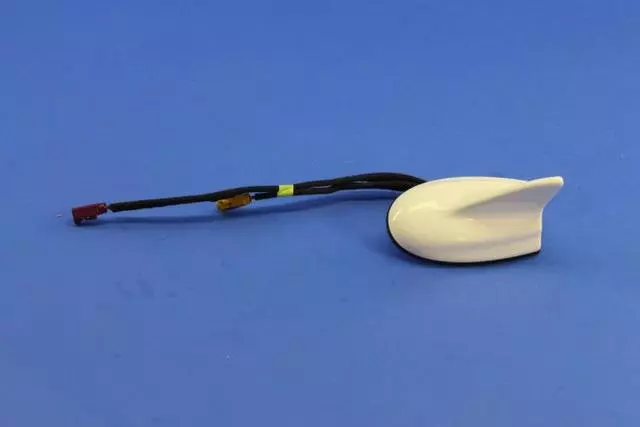 Antenna Body And Cable - Mopar (5NU67GW7AC)
