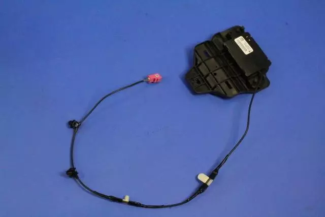 Remote Start And Keyless Entry Antenna - Mopar (68139564AE)