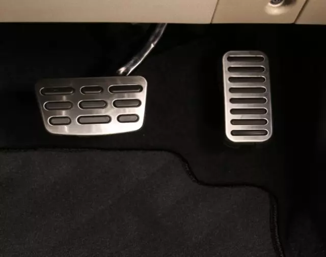 Sport Pedals - Automatic Transmission - Hyundai (G9F05-AK100)