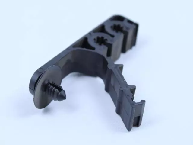 Clip - Mopar (68000905aa)