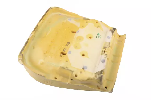 84572343 - Body: Seat Cushion Pad for Cadillac: XT5 Image