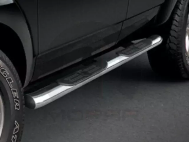 Tubular Side Step Kit - Mopar (82208758AE)